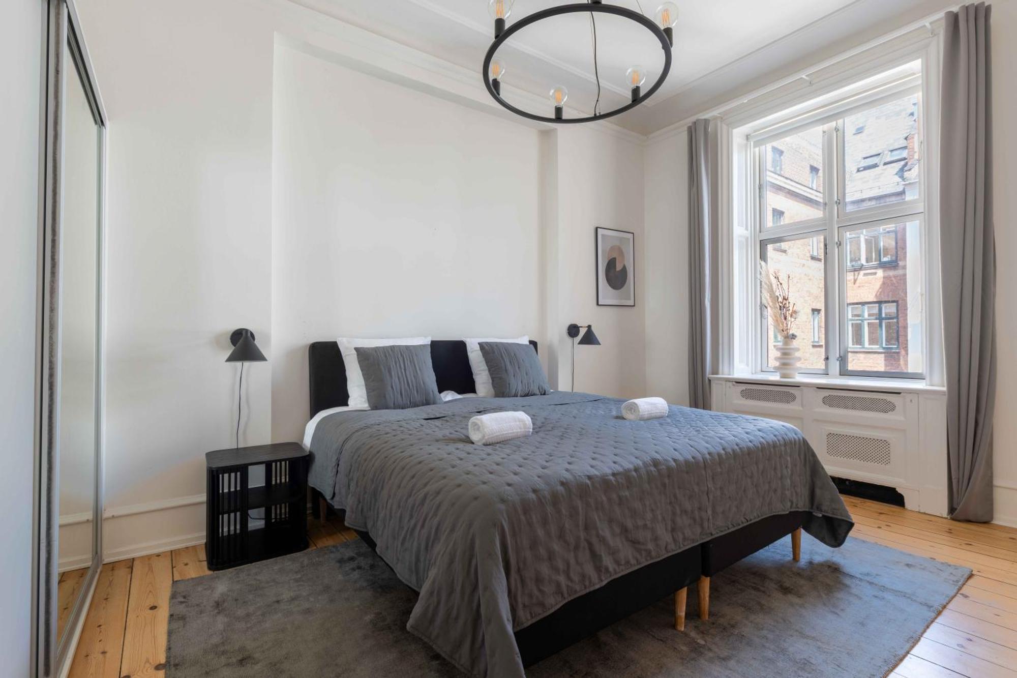 קופנהגן Lovely 3Br Manor Apartment 5 Min From Tivoli Gardens מראה חיצוני תמונה